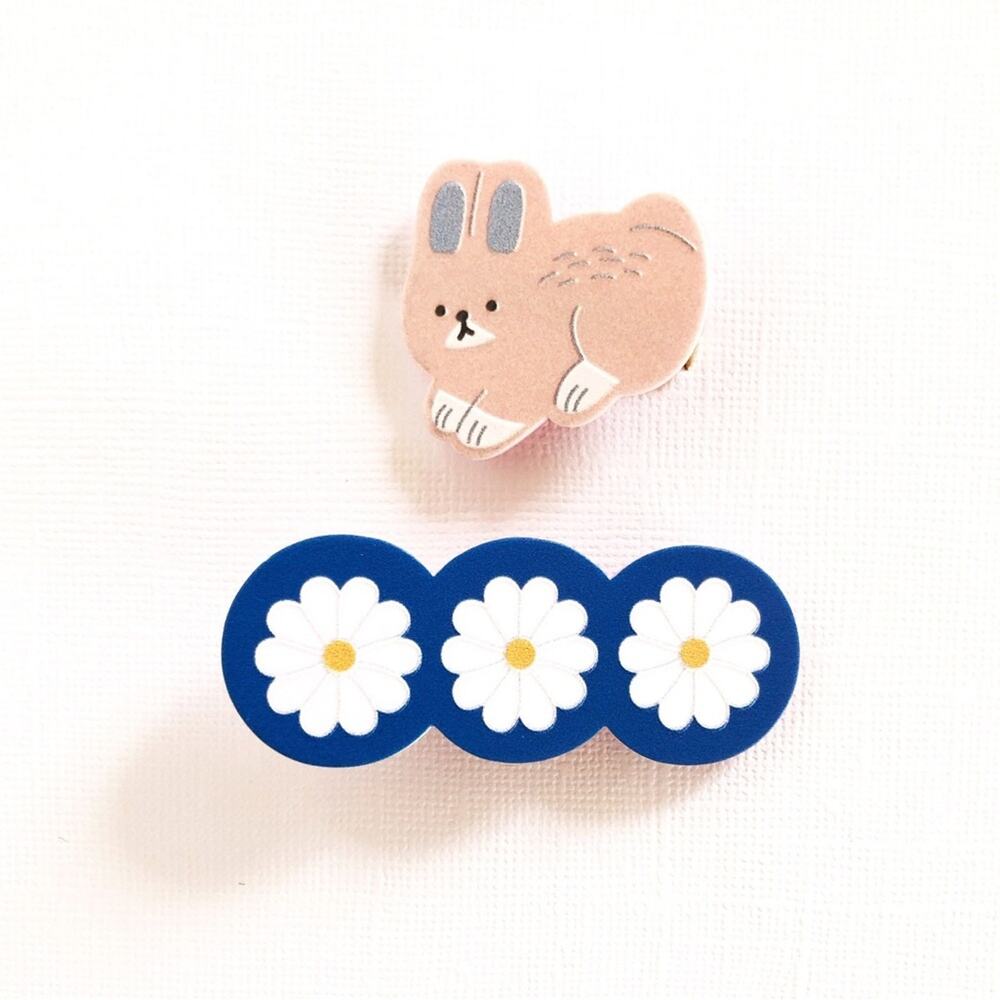 Fun Retro Hair Clip Set for Little Girls  Bunny and Flower Alligator Hair Clips